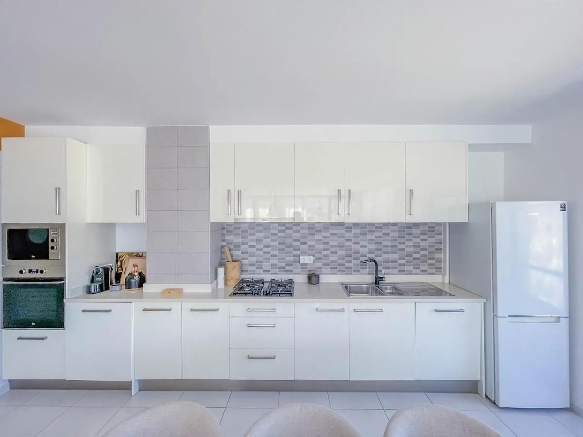 Helena - Marel Bliss Apartments T3 Mindelo 0*,